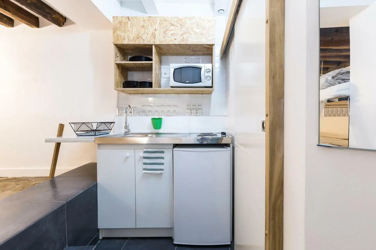 Lägenhet Charming 20m² Near Le Marais Paris